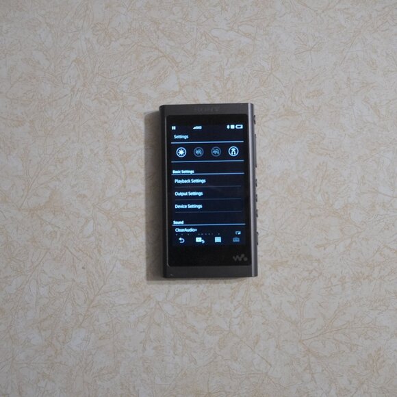 Sony NW-A55 Walkman A Series 16GB Audio MP3 Player - Picture 3 of 8